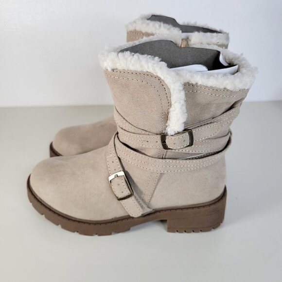 STEVE MADDEN Cozy Boots Taupe | 1 Little Kid Girl - NEW - Picture 7 of 16